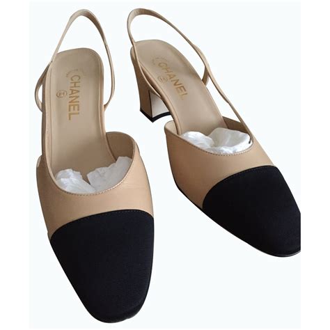 do chanel slingbacks run small|chanel slingback beige and black.